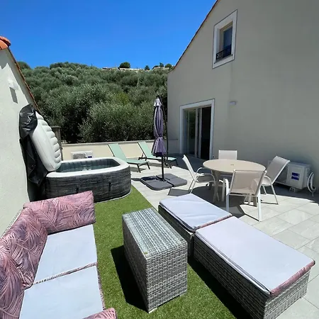 Villino Con Terrazzo Panoramico Vakantiehuis *